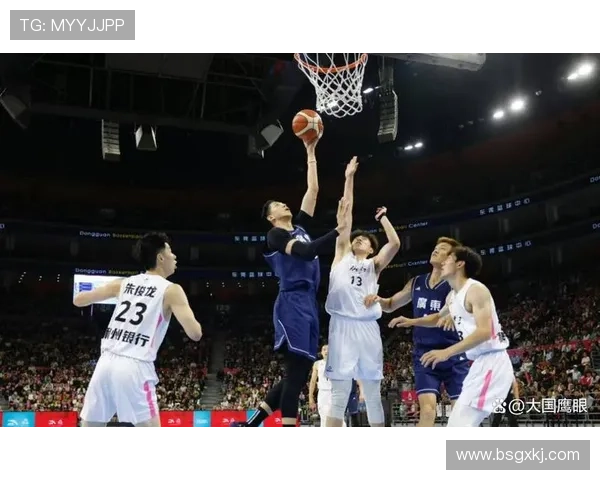 上海全运男篮小组赛表现优异以3胜1负战绩晋级成功